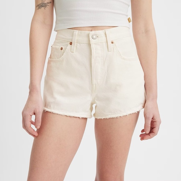 Levi Strauss 501 Cut-Off Shorts - Picture 3 of 6